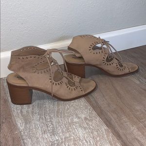 5 for $25! Mossimo heels